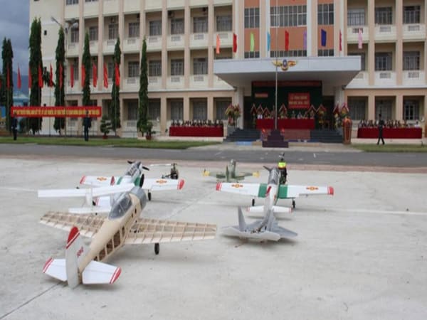 Ban-nha-mat-tien-Me-Linh-Nha-Trang-3