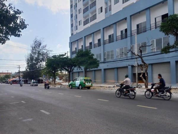 Ban-nha-mat-tien-To-Hieu-Nha-Trang-2