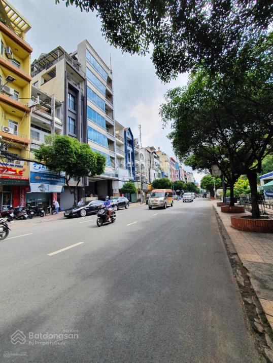 Bán nhà mặt tiền đường Ký Con đối diện chợ Dân Sinh