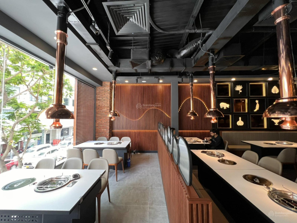 Bán nhà mặt tiền đường Phan Xích Long, P2, Phú Nhuận. DT 8x16m, trệt, 2 lầu. Đông Bắc. Giá 67 tỷ TL