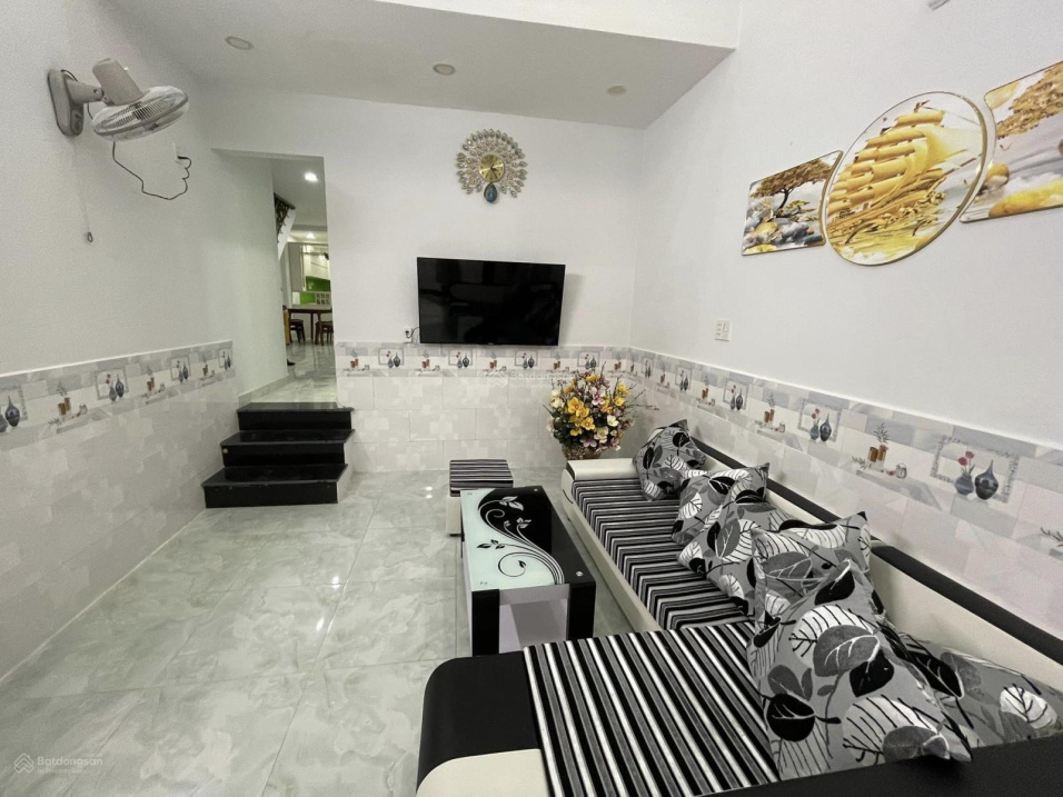 Bán nhà mới 3 tầng Trần Xuân Soạn, Quận 7 giá cực tốt 114m2 giá 7.2 tỷ TL