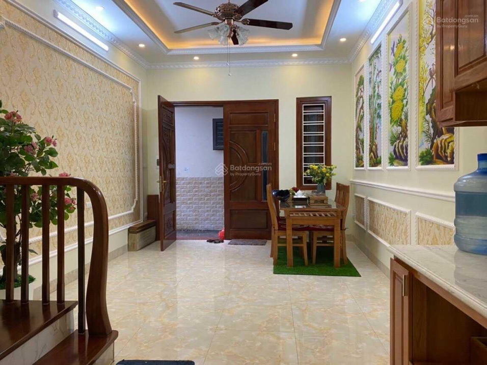 Bán nhà ngõ 219 Trích Sài, Tây Hồ 35m2 xây 5 tầng mới, ngõ rộng, cực thoáng giá 4.95 tỷ