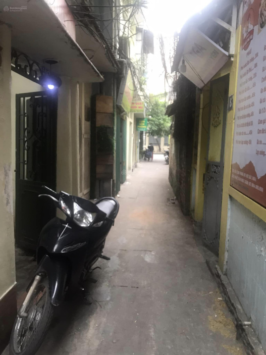 Bán nhà ngõ 41 Nguyễn Chí Thanh (cổng đài truyền hình) 55m2 x 3 tầng, 6.45 tỷ