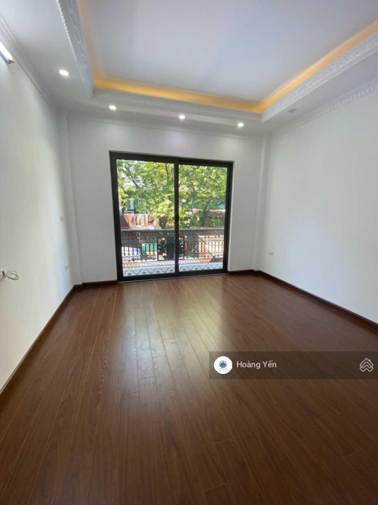 Bán nhà ngõ 6 Đặng Văn Ngữ Đống Đa Hà Nội DT 70mx3T có sân riêng giá 5,6 tỷ