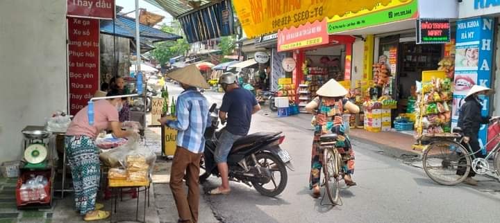 Bán nhà ngõ 639 Hoàng Hoa thám Ba đình TRỤC NGÕ KINH DOANH 45m2 5.1 tỷ