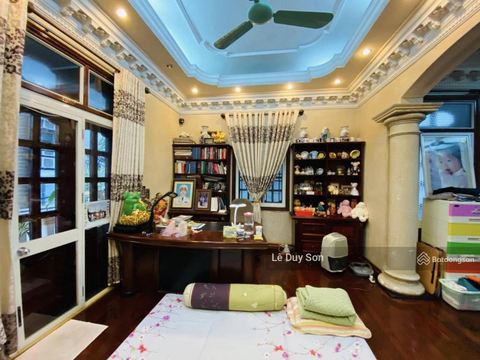 Bán nhà phân lô - ô tô - nội thất đẹp - diện tích 100m2 tại Nguyễn Chí Thanh - Đống Đa