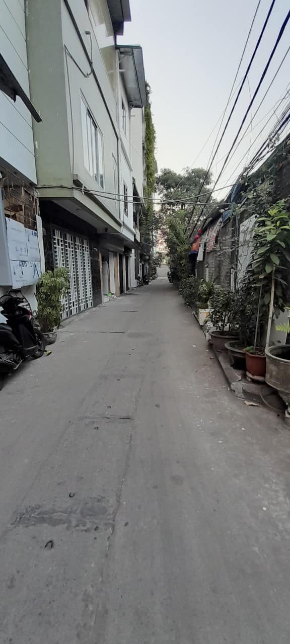 Bán nhà riêng phố Minh Khai, phân lô, ô tô đỗ cửa, 69m2 Mt.4.1m, 6.45 tỷ