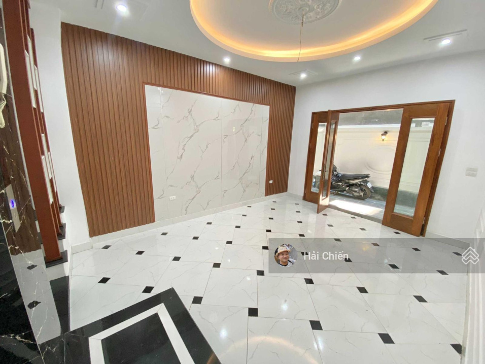 Bán nhà phố Nguyễn Văn Tuyết, Thái Hà, Đống Đa 43m2x6T thang máy, thoáng 3 mặt giá 6,5 tỷ