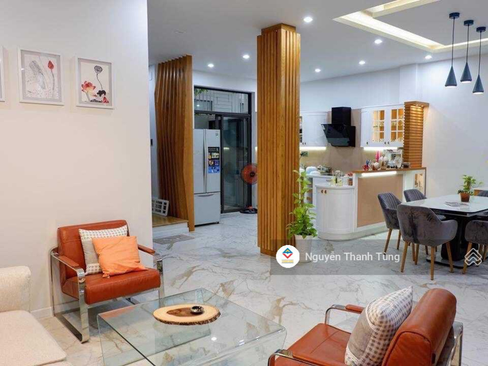 Bán nhà rất đẹp đường Sư Vạn Hạnh Quận 10. DT: 6x17M, nhà trệt 4 lầu ST rất đẹp giá 22 tỷ TL