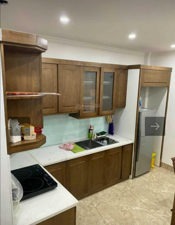 Bán nhà siêu đẹp TT Phú Thượng, 6 tầng, 45m2, MT 3,8m, gara, thang máy, view sông Hồng, giá 7 tỷ