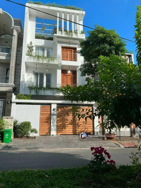 Bán nhà siêu đẹp - khu compound Thảo Điền - Quận 2. Giá 40 tỷ - nhà như hình