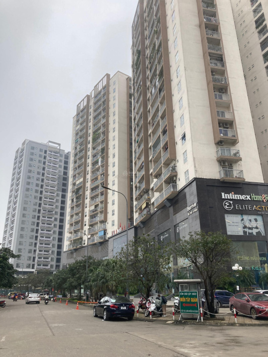 Bán nhà vị trí đẹp trung tâm kinh doanh buôn bán đắt khách bất chấp thời giá tại phố Nguyễn Sơn