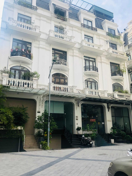 Bán shophouse Tôn Thất Thuyết, Cầu Giấy 110m2 x 6T, MT 5,5m giá 39,9 tỷ