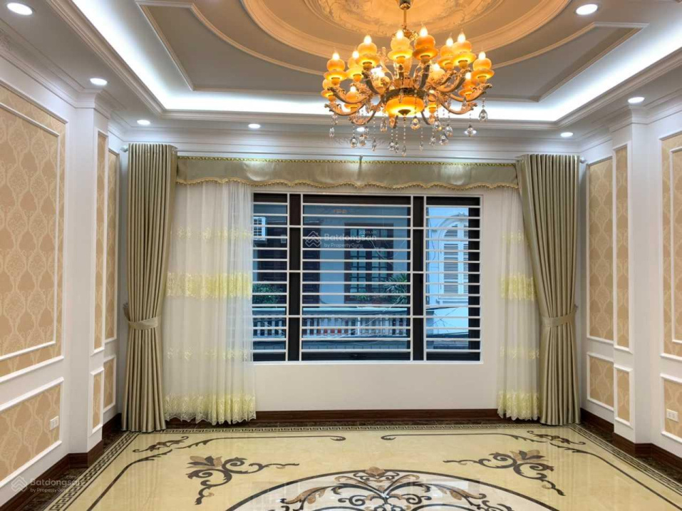 Bán tòa 7 tầng thang máy 55m2 phố Nguyễn Khang, Trung Hòa, Cầu Giấy ô tô 7 chỗ vào nhà - 14.5 tỷ