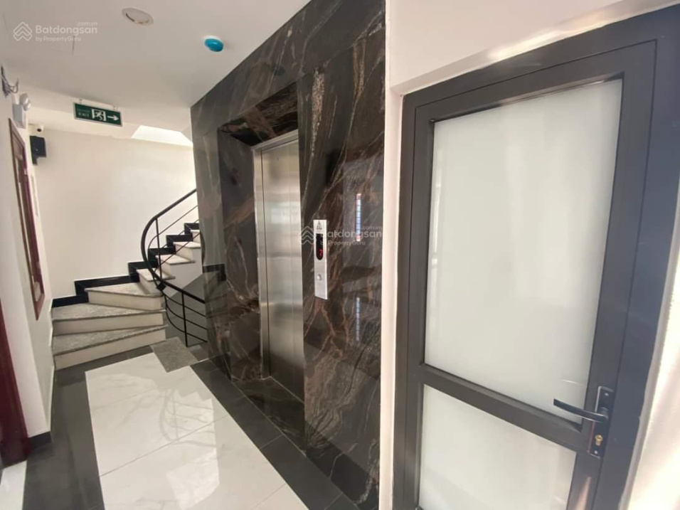 Bán tòa văn phòng phố Thái Hà 8 tầng thang máy kinh doanh, 88m2, giá 30 tỷ