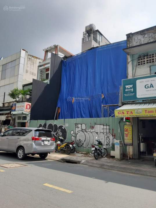 Biệt thự cấp 4 mặt tiền đường Nguyễn Công Trứ, DT 8.7x20, giá 66 tỷ