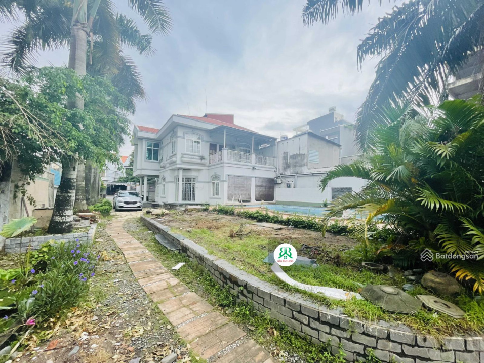 Biệt thự sân vườn view sông 1260m2 ngay TT Q7