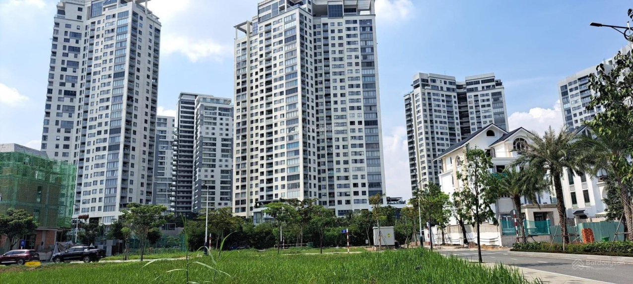 Biệt thự siêu cấp Đảo Kim Cương Q2 chỉ có 1 0 2. 280m2 90 tỷ. Ngang khủng 14m