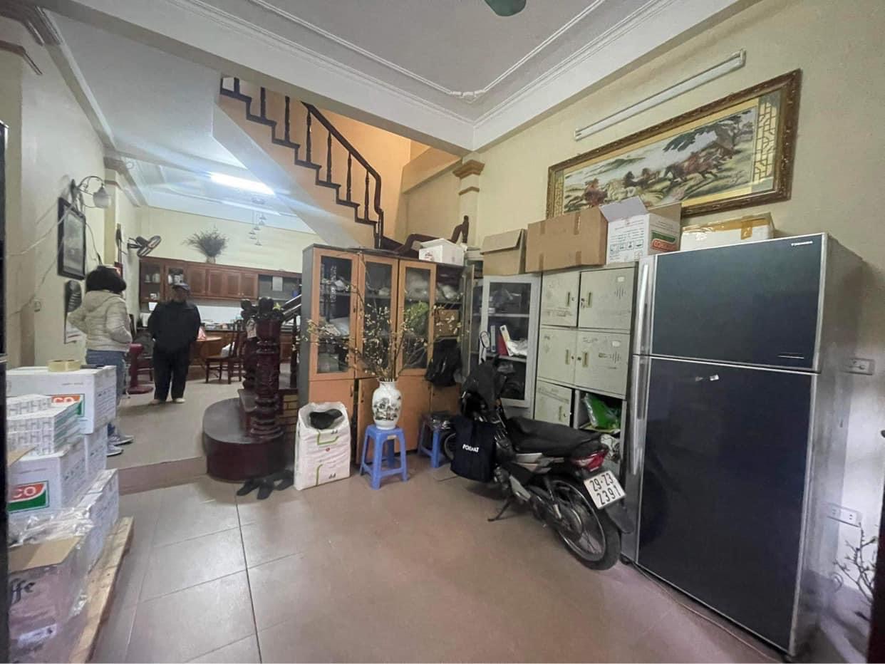 PHÂN LÔ VIP ĐẦM TRẤU, DT:48M2, 4 TẦNG, MT:4.2M, VỈA HÈ, Ô TÔ TRÁNH, CHỈ 10.8 TỶ.