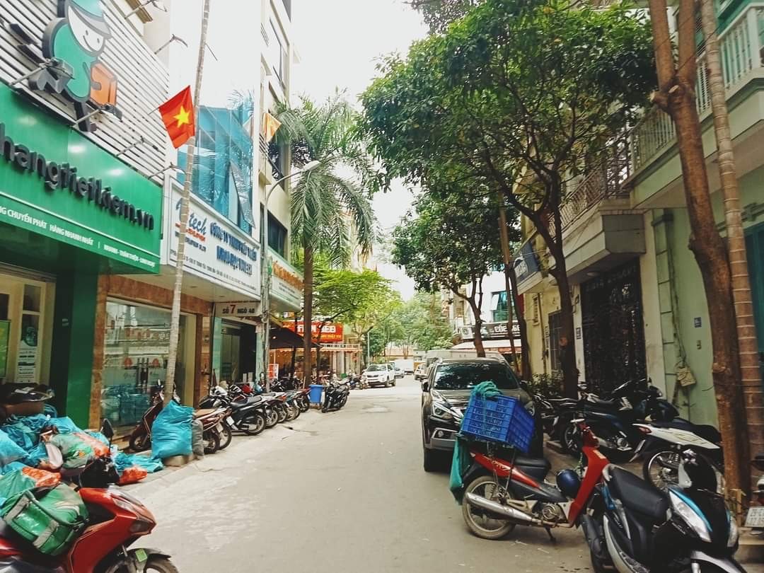 Siêu phẩm mặt ngõ 80 Trung Kính - Cầu Giấy bán nhà 7 tầng + 1 hầm 70m, mt 5.2m. Giá ngon.