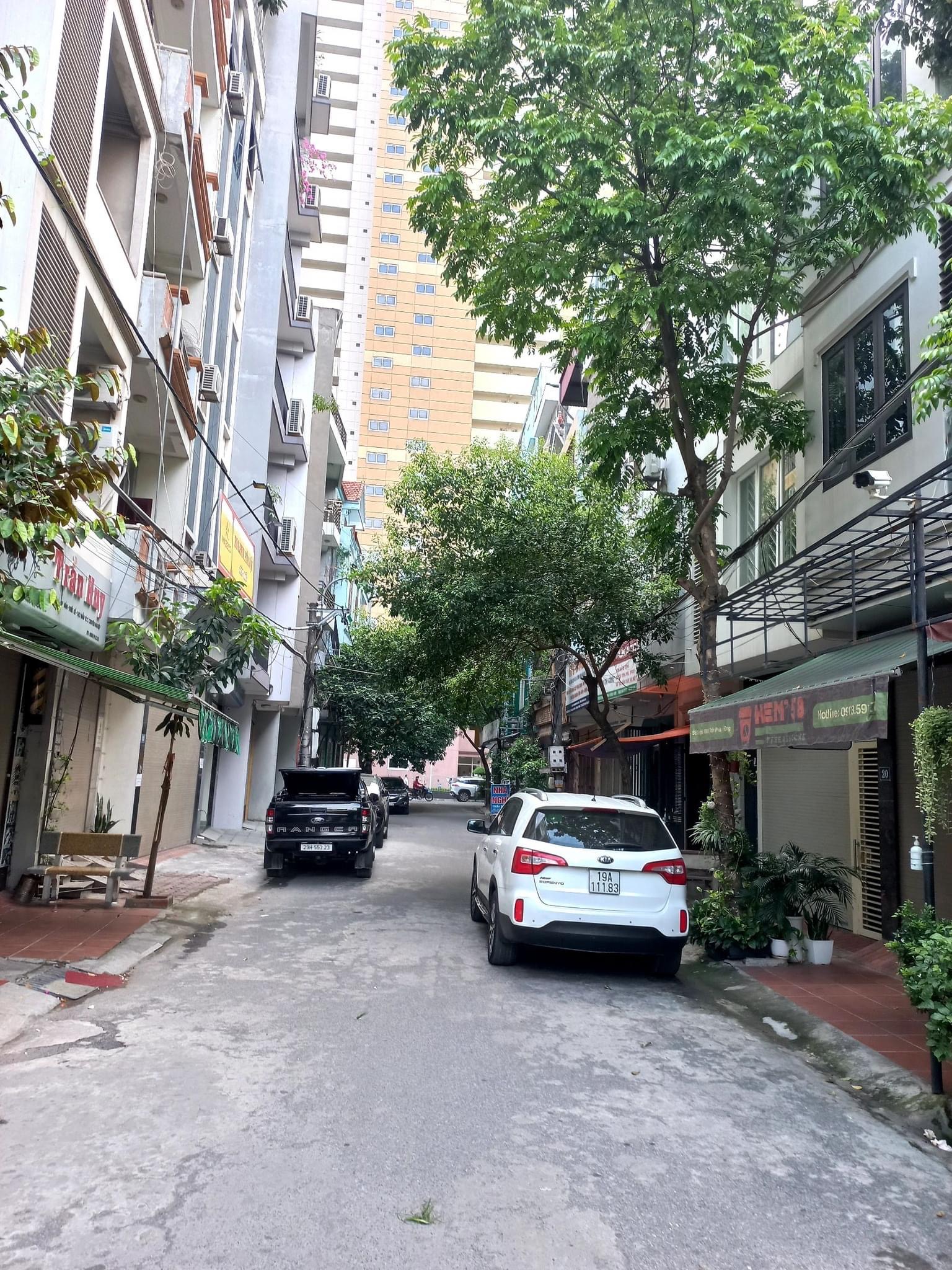 NHÀ NGUYÊN CĂN PHÂN LÔ VỈA HÈ TRẦN PHÚ HÀ ĐÔNG 50M GIÁ 12TR LH 0944645553