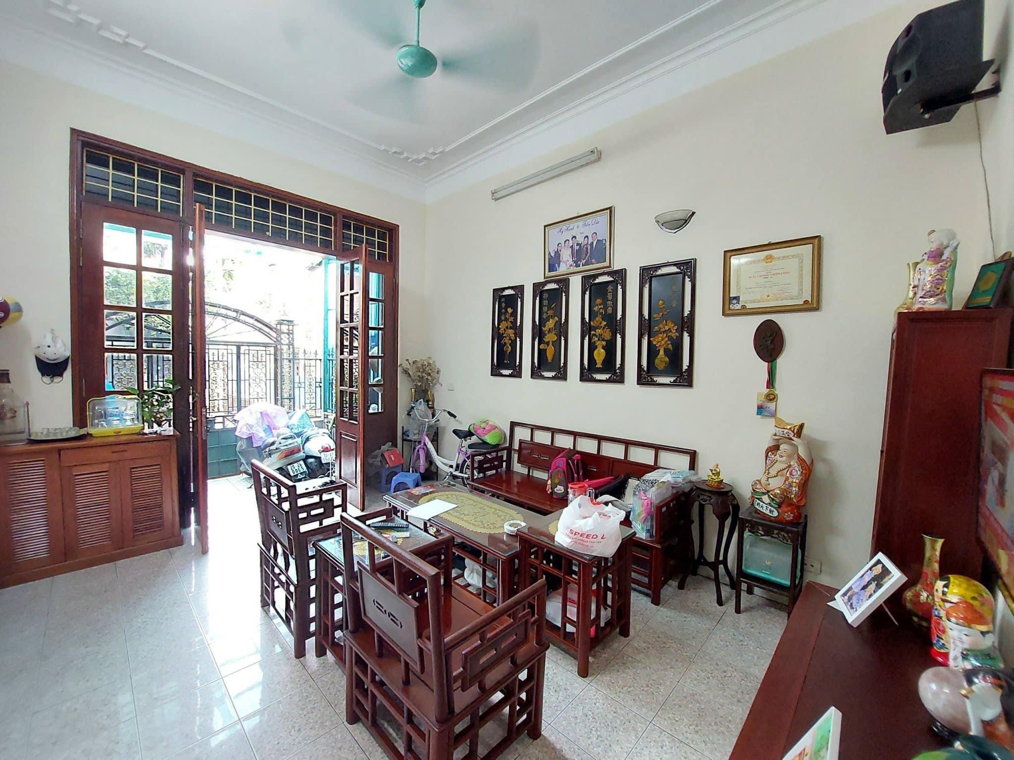 BÁN NHÀ NGÕ 11 TÔ NGỌC VÂN - QUẬN TÂY HỒ - DIỆN TÍCH 75m2.