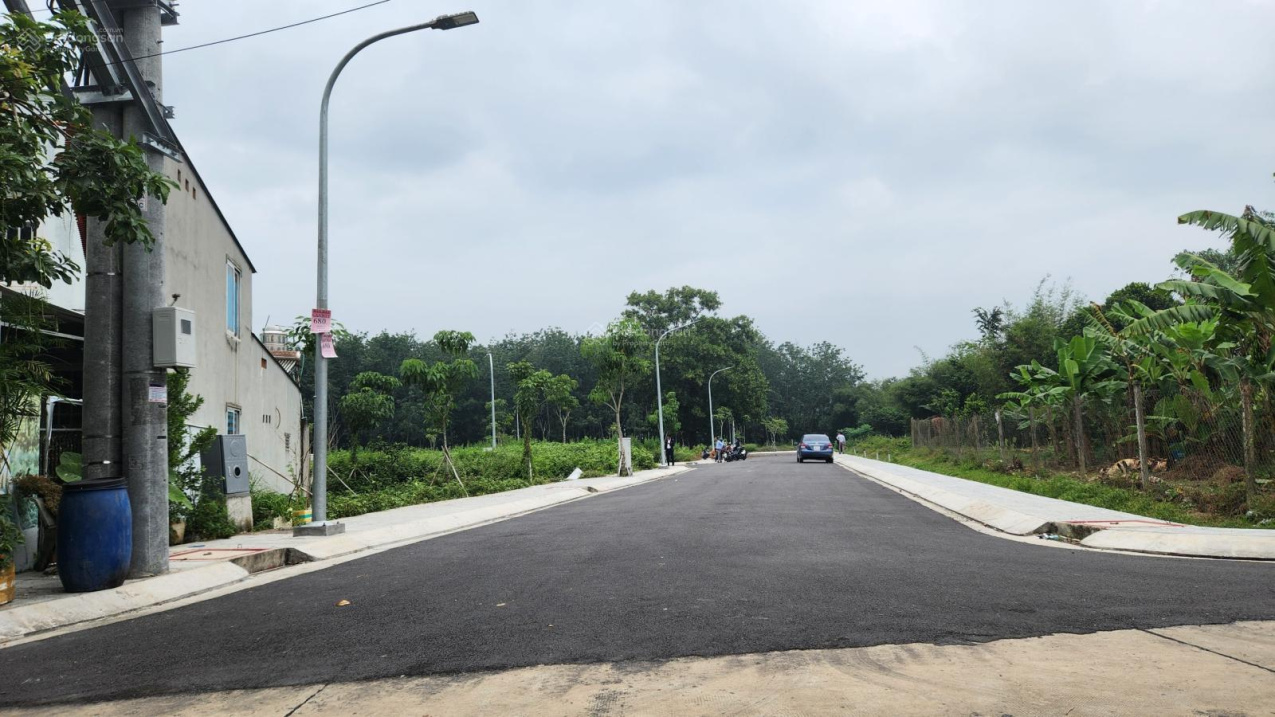 Cần bán gấp đất Củ Chi, giá chỉ 1 tỷ 4 sổ hồng riêng có sẵn, ngay mặt tiền đường 387