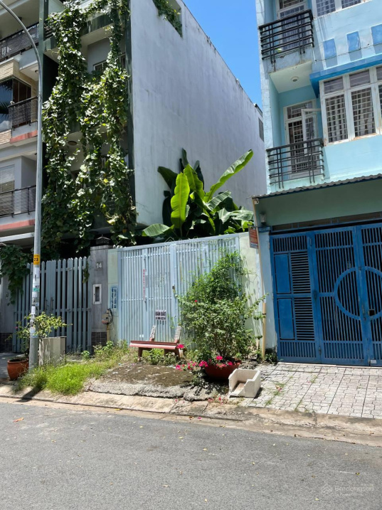 Cần bán gấp lô đất mặt tiền trung tâm KĐT An Phú - An Khánh, Quận 2. DT 4x20m giá 14,4 tỷ