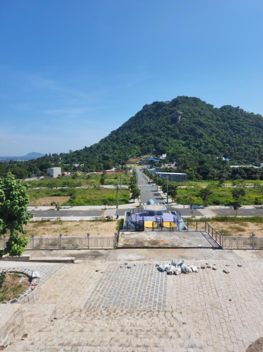 Cần bán lô đất thổ cư H34 Đại Phúc, KDL núi ông Két, 73m2 sổ đỏ công chứng ngay, xem đất liên hệ