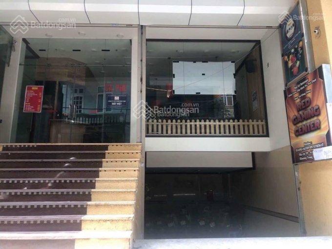 Cần bán nhà mặt phố Trần Khát Chân, 7 tầng thang máy, DT: 75m2 - MT 5,5m, giá 28.5 tỷ