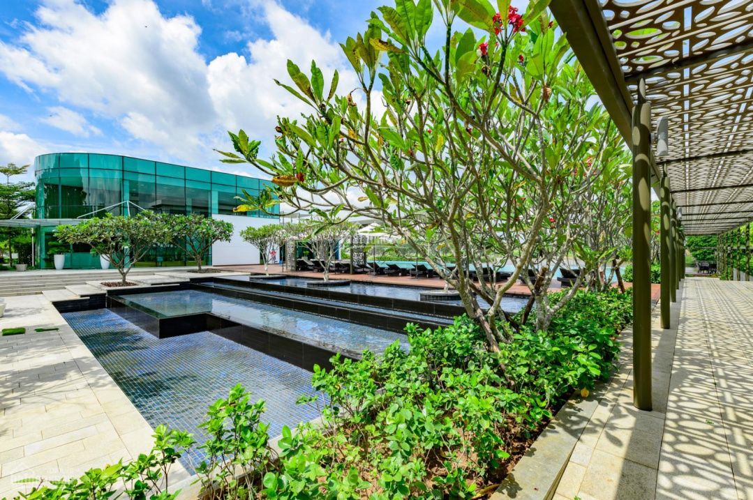 Cần bán nhiều căn biệt thự biệt thự song lập và đơn lập, shop mặt tiền Liên Phường, giá tốt nhất