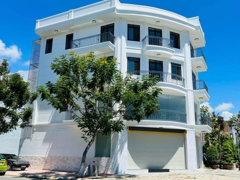 Căn góc 2 mặt tiền Thích Quảng Đức khu đô thị Hà Quang 1 139m2 giá 17 tỷ có thang máy