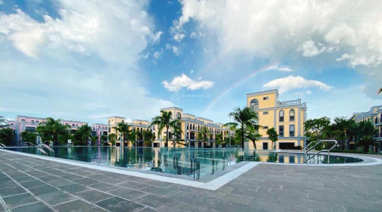 Cần thanh lí nhanh cặp biệt thự song lập mặt tiền trục đường 36m đã có nội thất cơ bản 0868 766 768