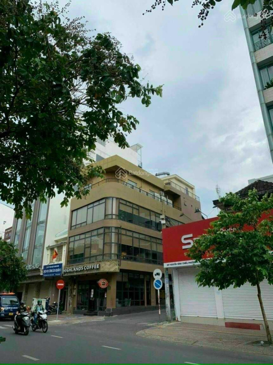 Cần tiền bán nhanh nhà MT Nguyễn Cư Trinh, Quận 1. DT 7.4 x 16m - Trệt Lầu - HĐT 60tr/th gía 39 tỷ