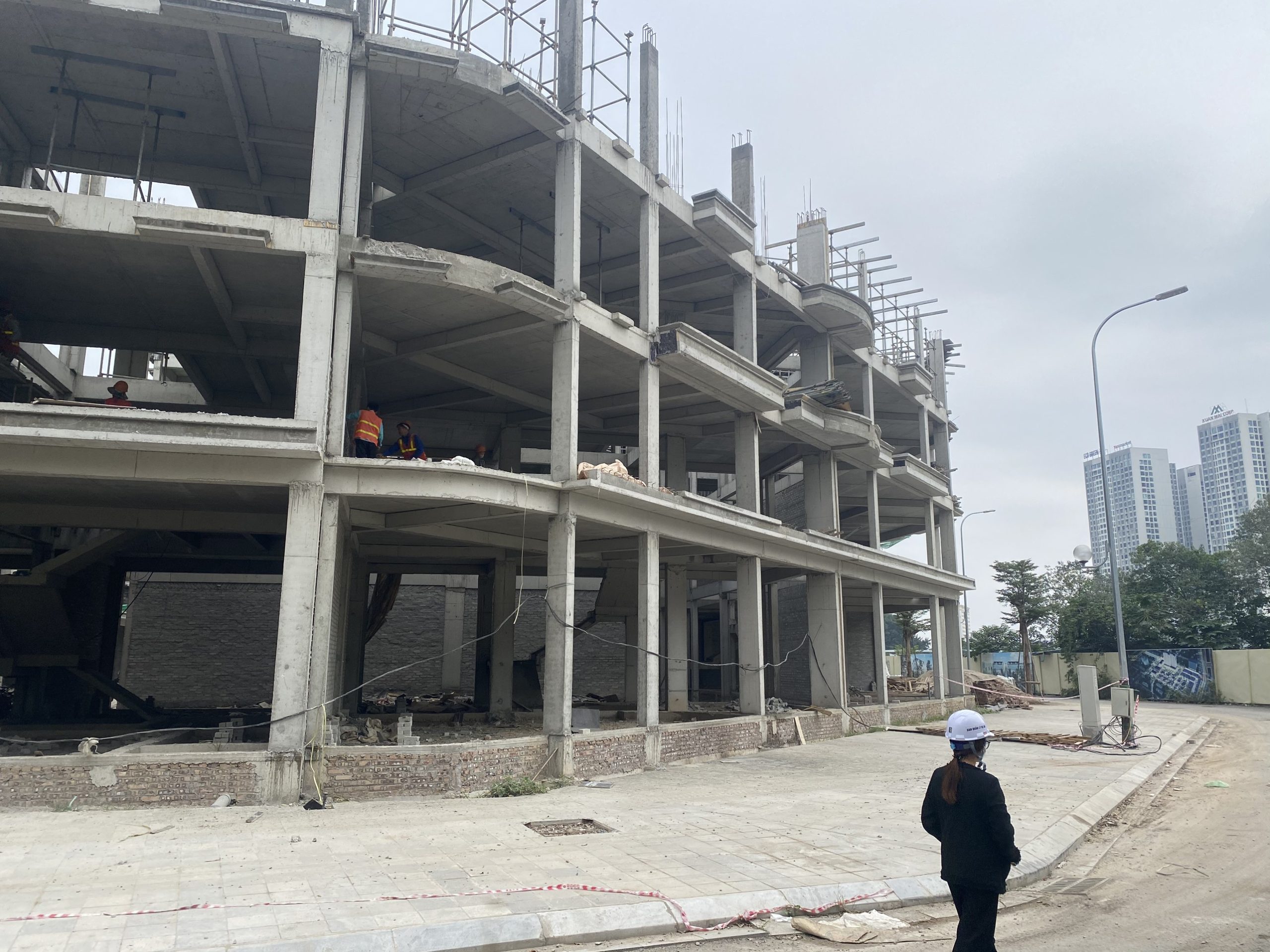 Cần sang nhượng lô đất Shophouse 2 Mặt Tiền – kết nối Nguyễn Xiển – Nguyễn Trãi DT 115m2 (DT sử dụng ~500m) - Chỉ từ 265tr/m2 - Đã có sổ