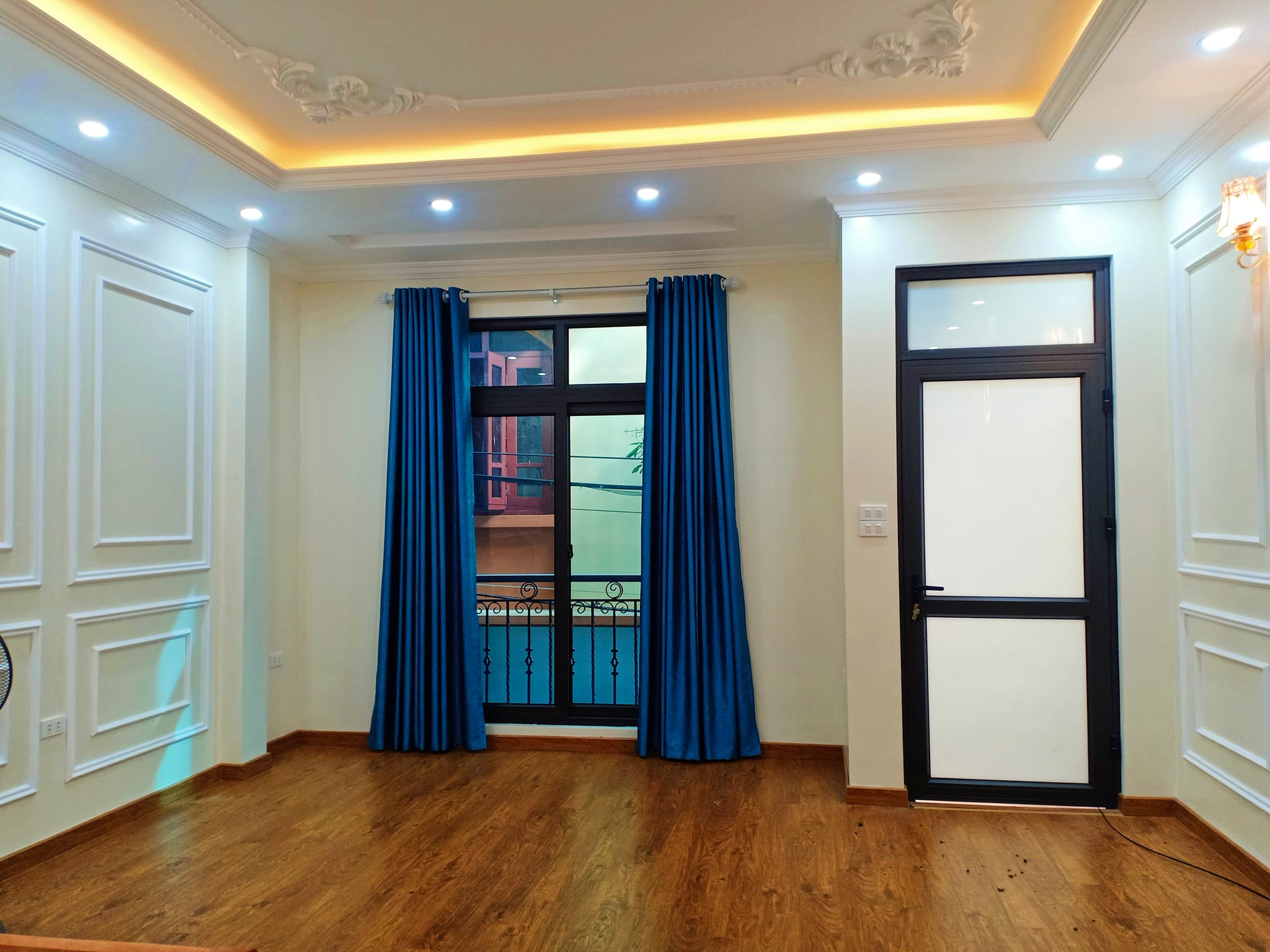 Bán nhà Chiến Thắng, Văn Quán sát KĐT, nhà đẹp, gần phố 38m² x 6T, 3.6 tỷ