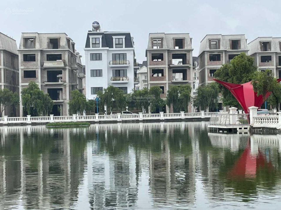 Chính chủ bán duy nhất căn biệt thự view hồ dự án Lideco, giá 3x tỷ