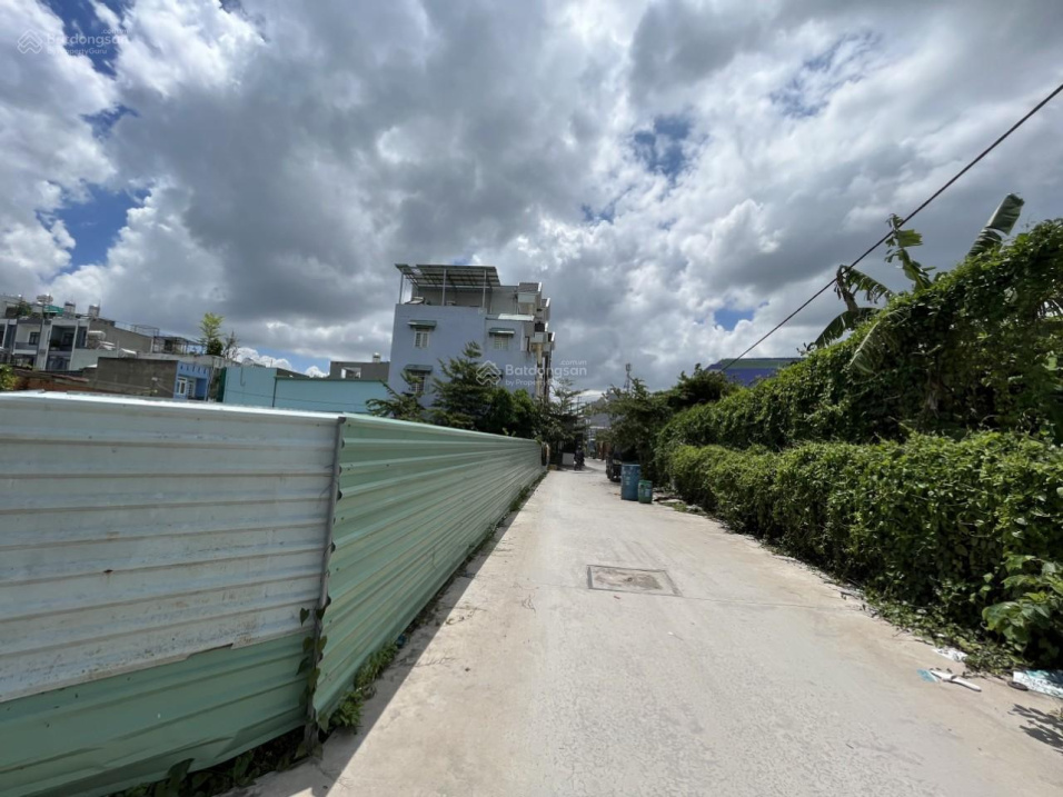 Chính chủ bán lô đất 3 mặt tiền đường Thạnh Lộc 15 - Vườn Lài, Quận 12 - 912m2 SHR, tiện phân lô