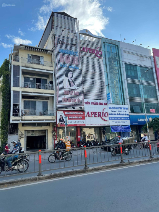 Chính chủ bán nhà mặt tiền Trần Quốc Thảo, Quận 3 (5 x 20m) trệt 4 lầu HĐT 100tr/th, giá 35 tỷ