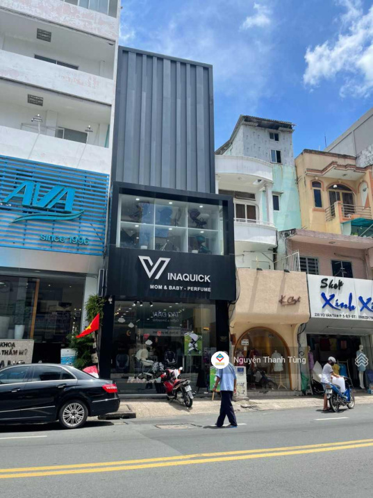 Chính chủ bán nhà mặt tiền đường Nguyễn Đình Chiểu Quận 3. DT: 4.2x14m, nhà 3 lầu ST giá 20 tỷ