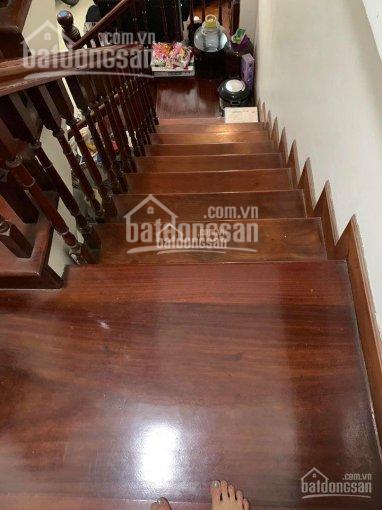 Chính chủ bán nhà phân lô Hoàng Cầu 40m2 x 5 tầng MT 5m oto vào nhà 6.5 tỷ gần CV 1/6