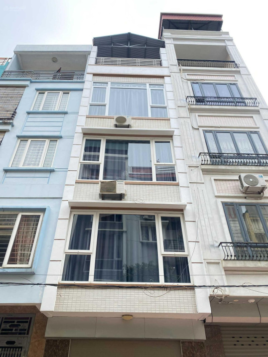 Chính chủ bán nhà xây 6 tầng DT 60m2 tại Yên Xá - Tân Triều. Đường oto tránh, kinh doanh cực tốt