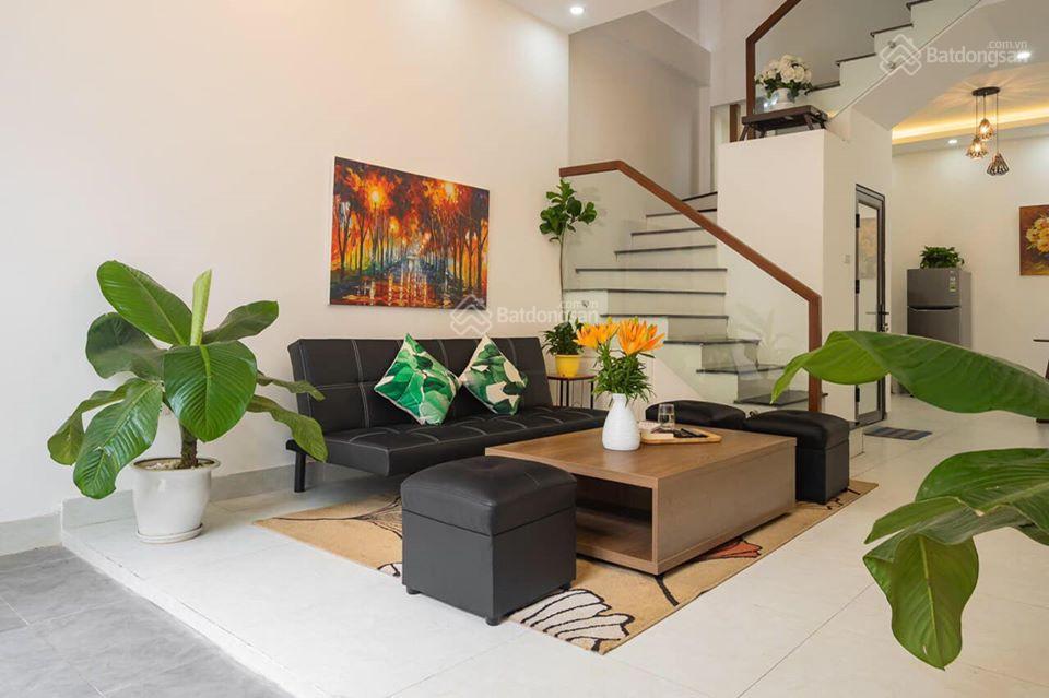 Chính chủ bán tòa căn hộ dịch vụ doanh thu 50tr/th 52m2 x 5 tầng, 6.2 tỷ. LH 0904 556 956 miễn MG