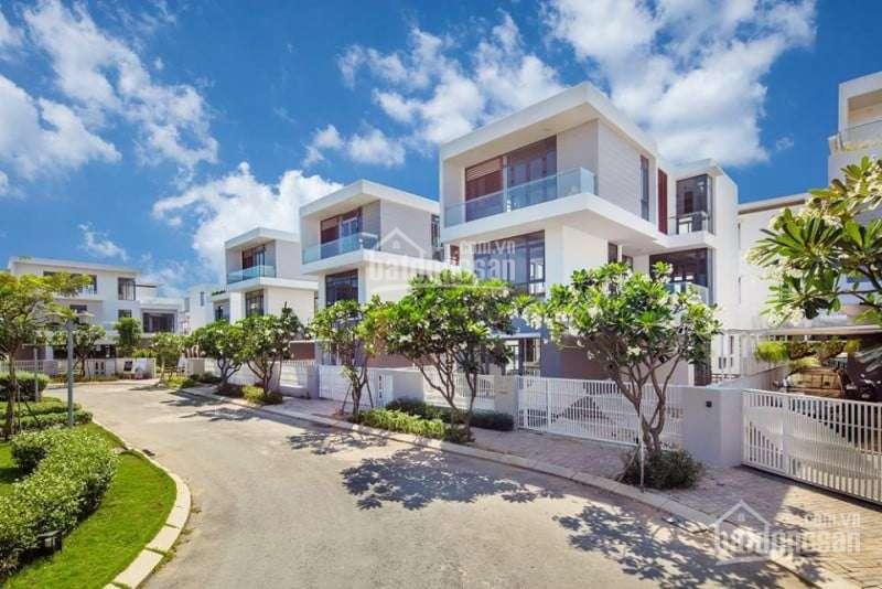 Chính chủ cần bán gấp BT Phố Đông Village - Quận 2 vị trí độc view đẹp giá rẻ. LH ngay 0969 949 999