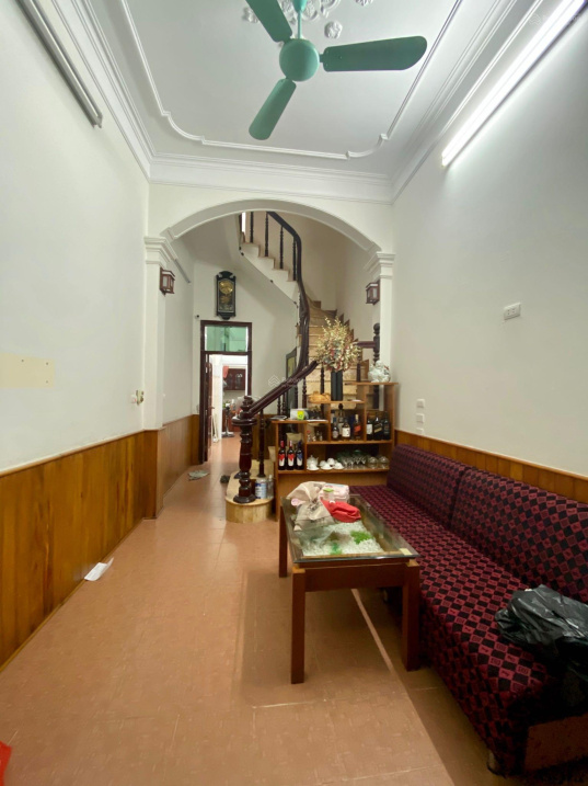 Chính chủ cần bán phố Lương Văn Can - Hà Đông, dt 40m2 - 4 tầng, ô tô đỗ 20m, trung tâm kv Hà Đông