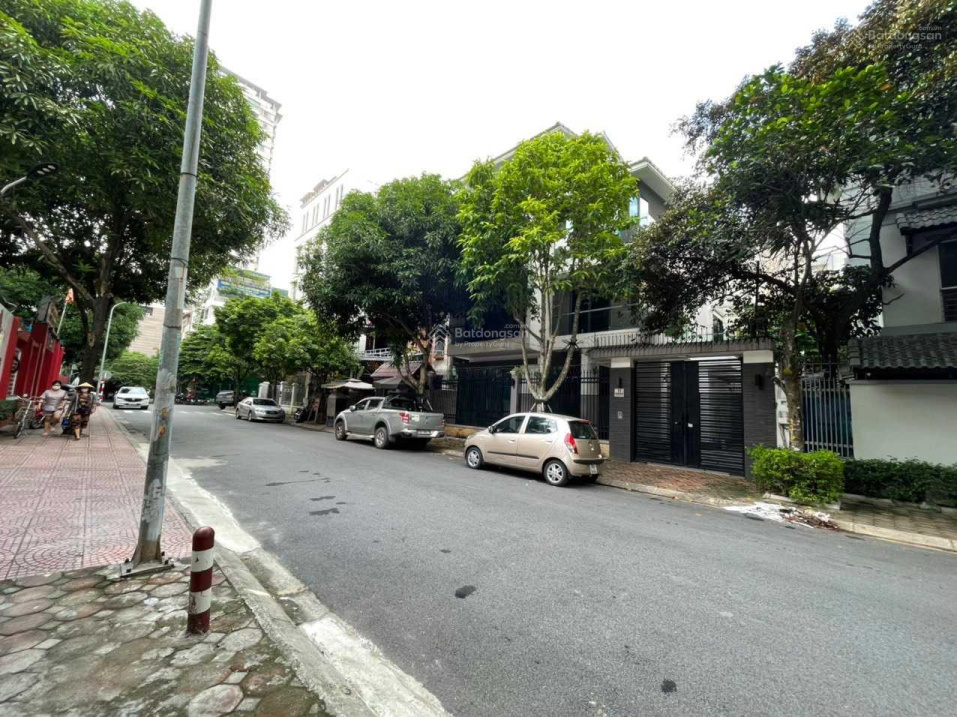 Chính chủ cần tiền bán gấp mảnh đất ở xã Ngũ Hiệp Thanh Trì DT: 94m2; MT: 11m; GB: 3,5 tỷ