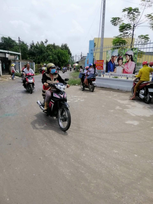 Chính chủ nợ nần bán gấp, DT 5x32m (50m2 thổ cư), Huỳnh Văn Trí, chợ Bình Chánh