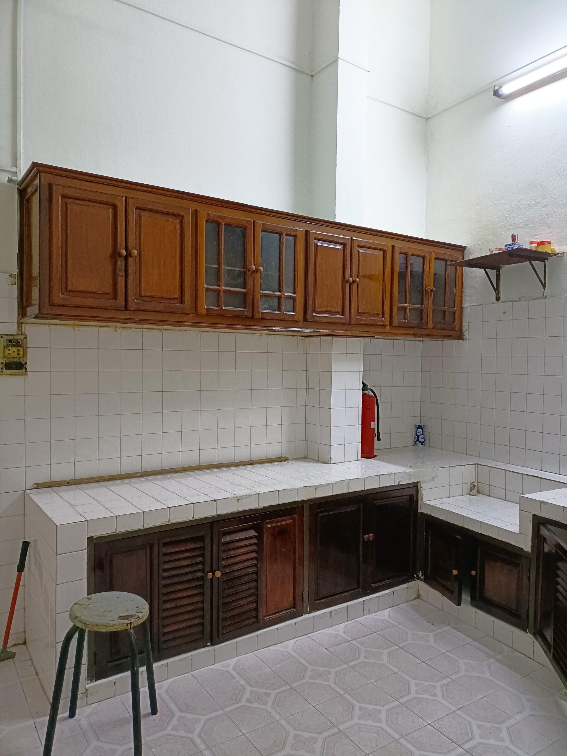 Cho thuê nhà nguyên căn mặt tiền Trưng Nữ Vương, giao Duy Tân 90m2 chỉ 10tr vừa ở vừa kinh doanh