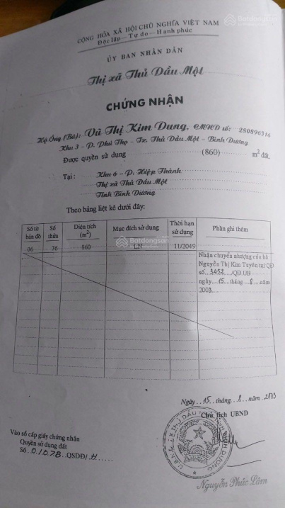 Chủ cần bán gấp căn biệt thự diện tích 800m2 giá 18 tỷ tại phường Hiệp Thành, TP TDM, BD