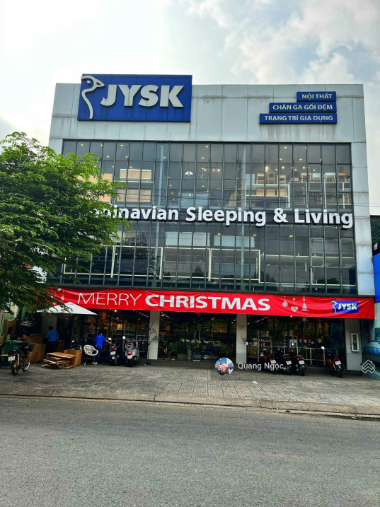 Chuyển nhượng gấp nhà mặt tiền đường Hồ Xuân Hương, phường Võ Thị Sáu, Quận 3 DT 14 x 21m, 139 tỷ